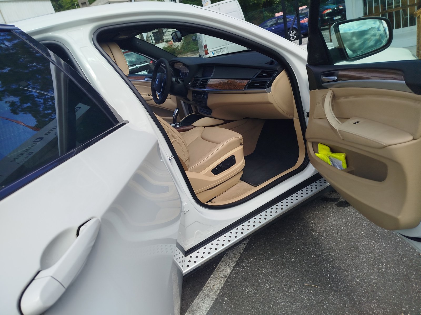 BMW X6 XDRIVE 50i