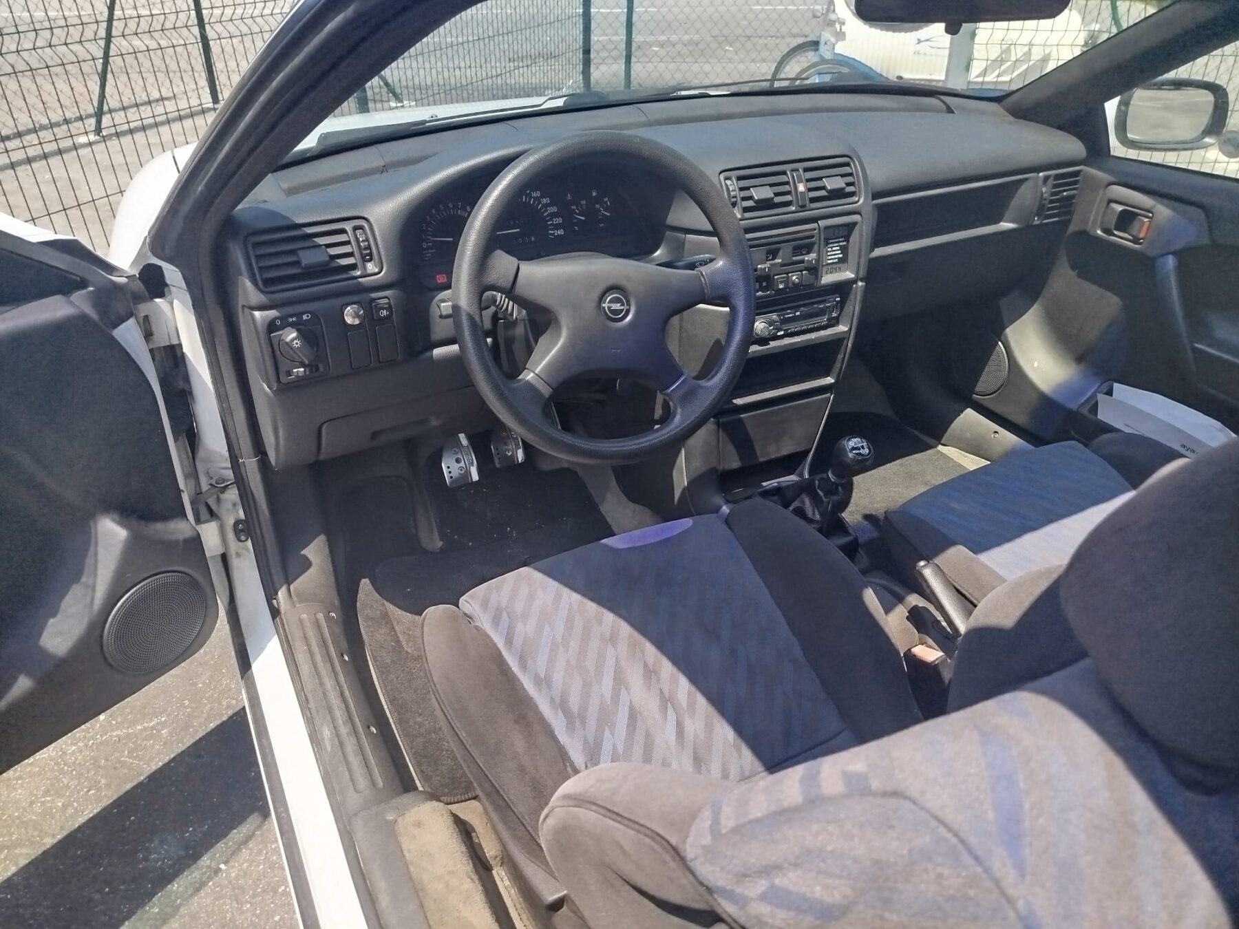 OPEL CALIBRA 2.0  8V