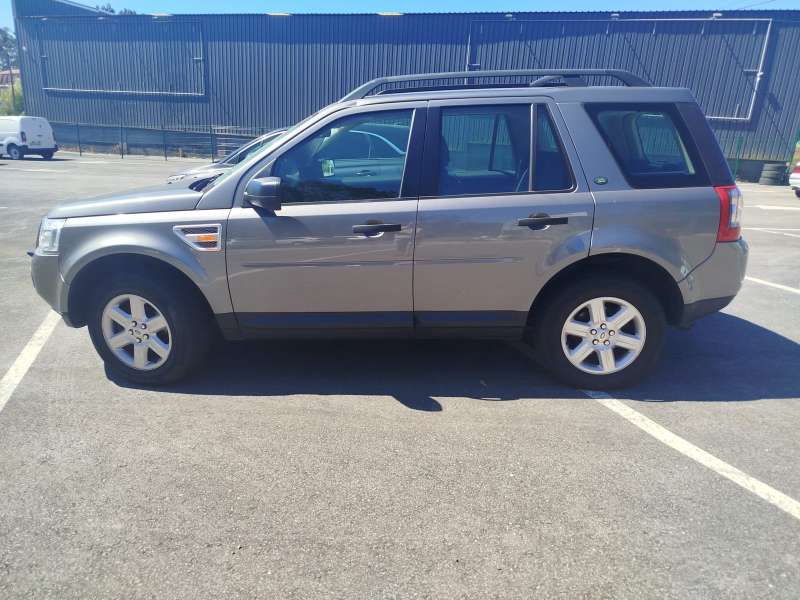 LAND-ROVER FREELANDER 2 4X4 2.2 TD4