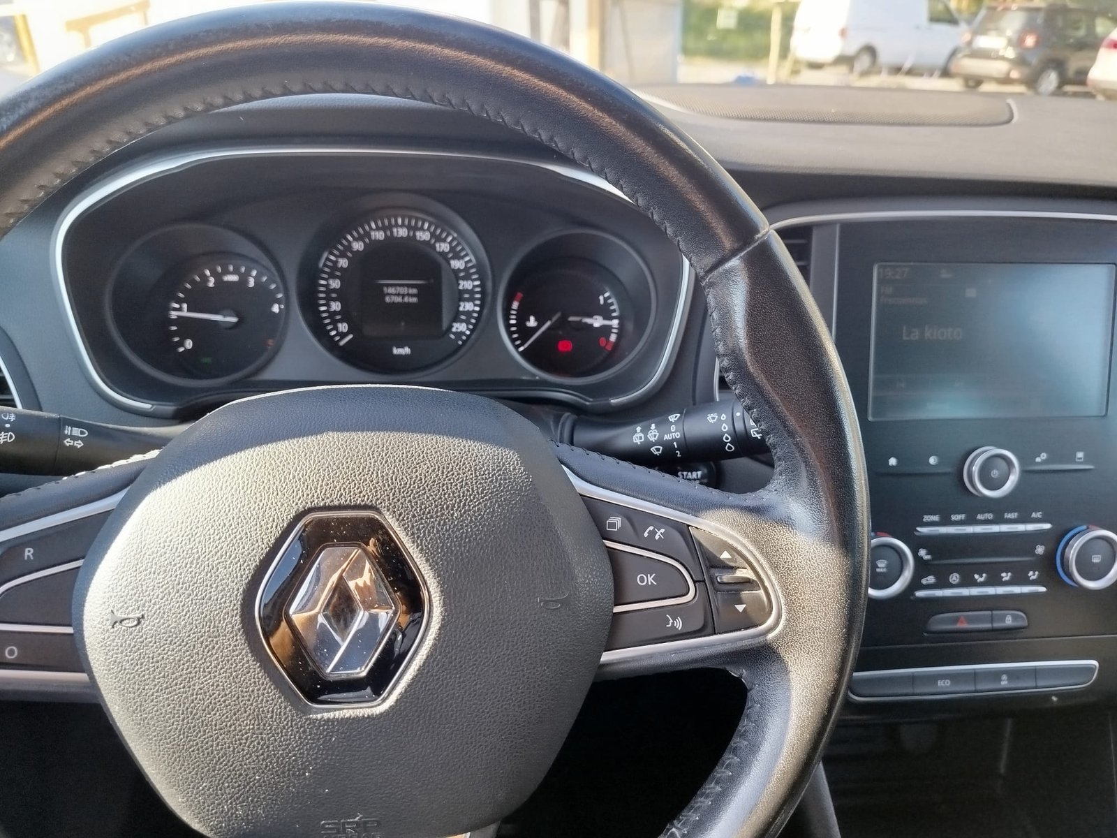 RENAULT MEGANE IV 1.5 DCI