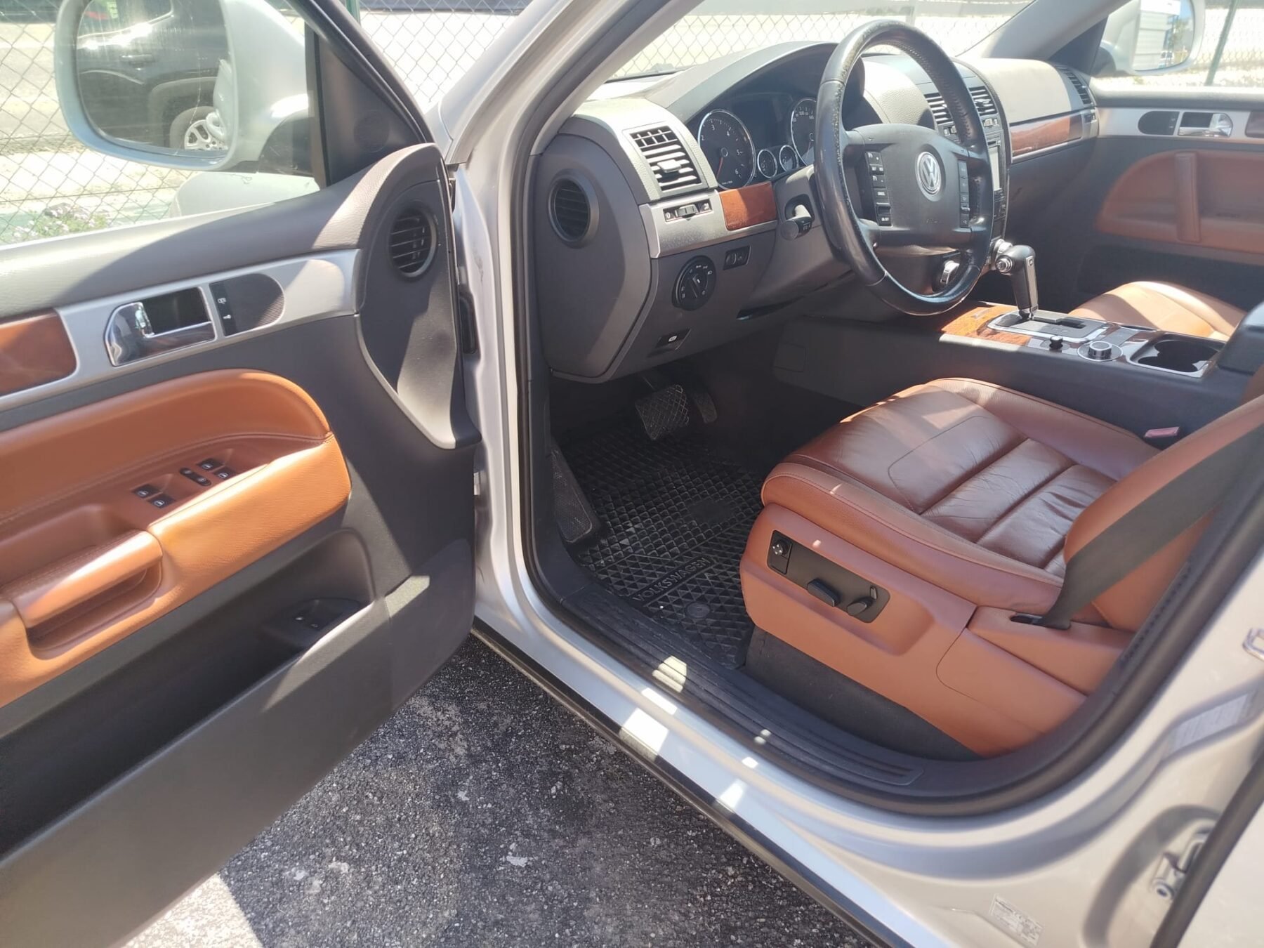 VOLKSWAGEN TOUAREG 3.0 TDI V6