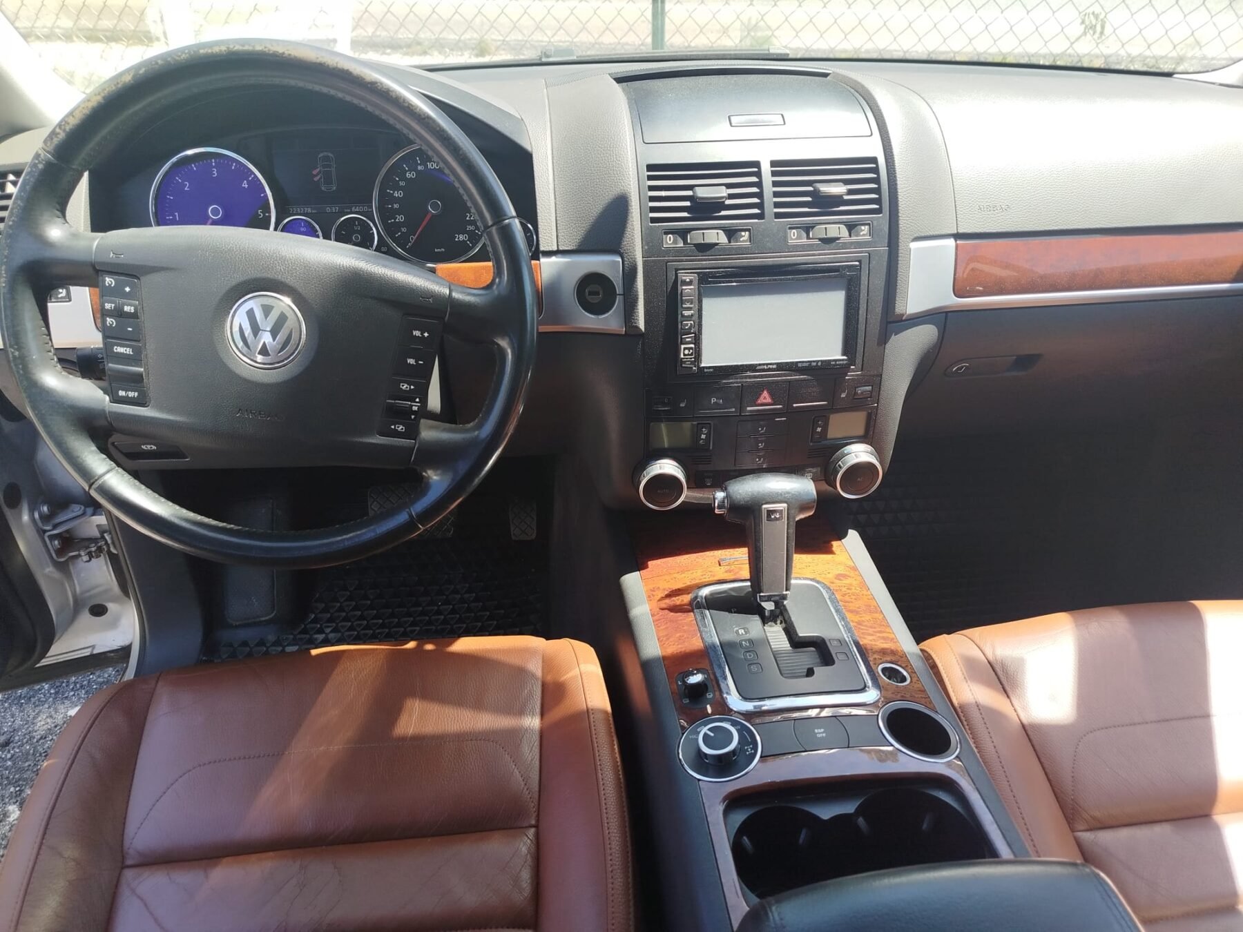 VOLKSWAGEN TOUAREG 3.0 TDI V6