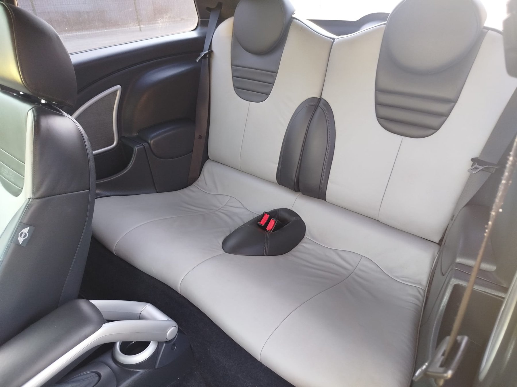 MINI COOPER JHON COOPER WORKS