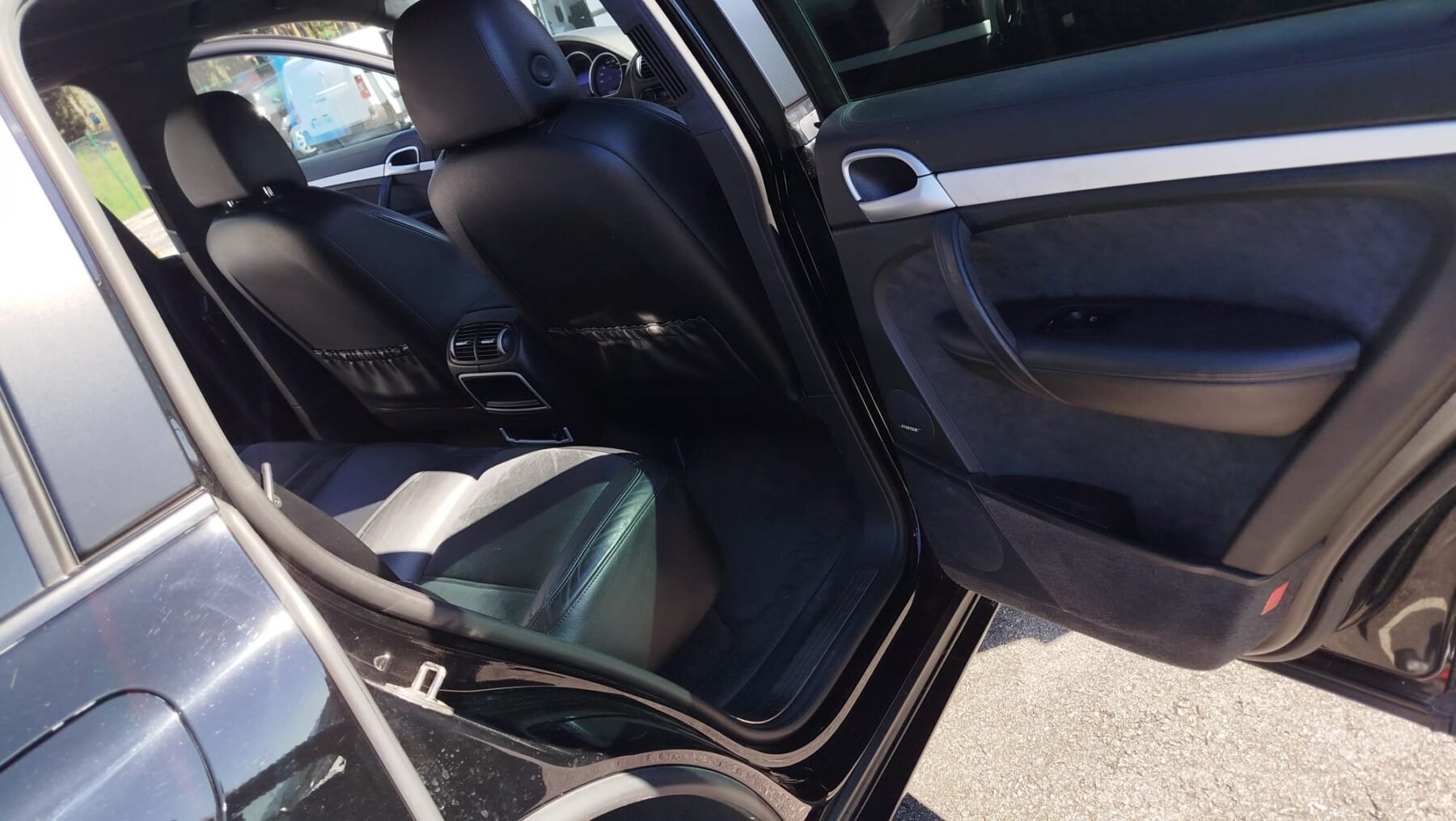 PORSCHE Cayenne GTS V8