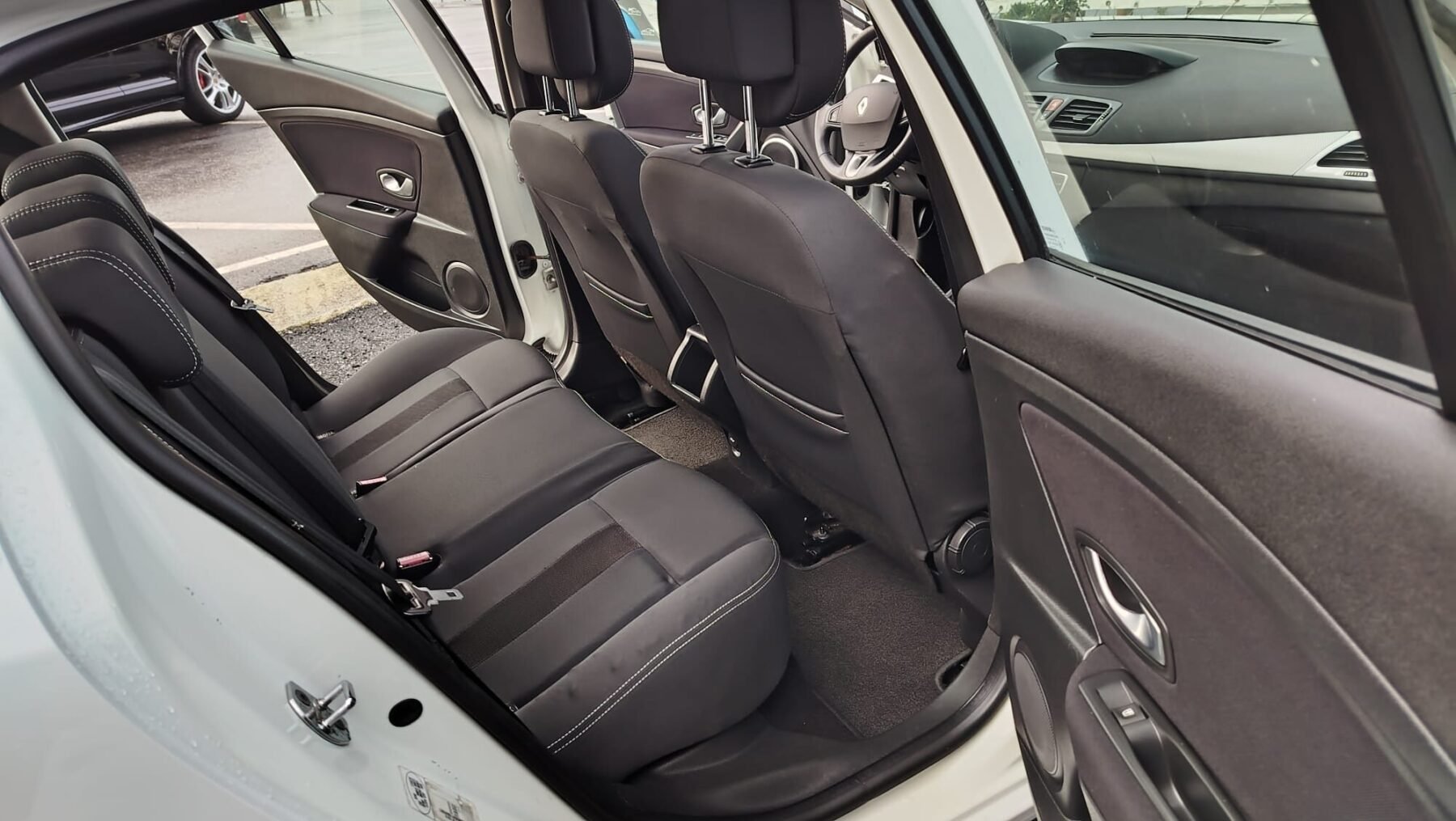 RENAULT MEGANE III 1.5 dci 