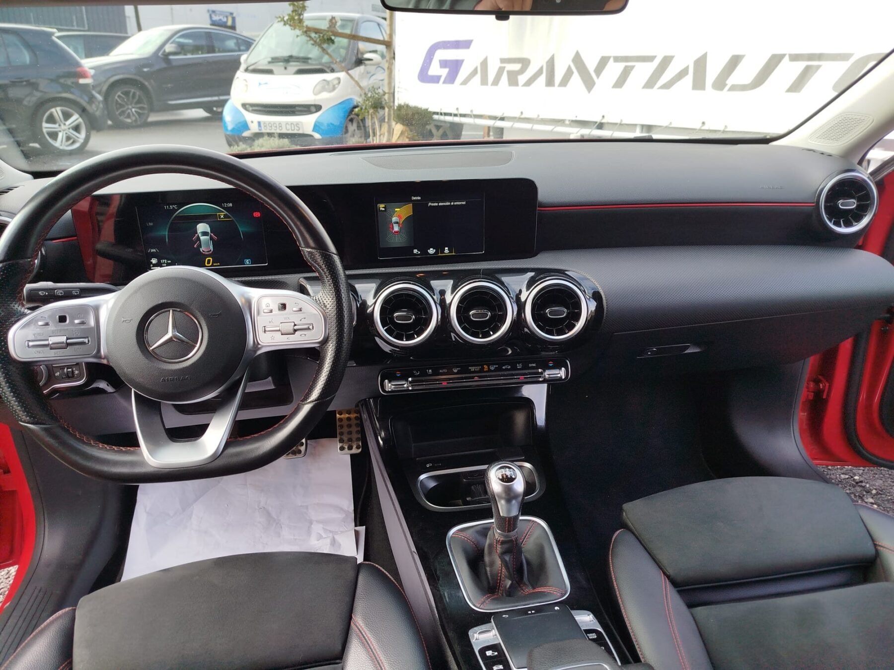 MERCEDES-BENZ CLASE -A 180 AMG