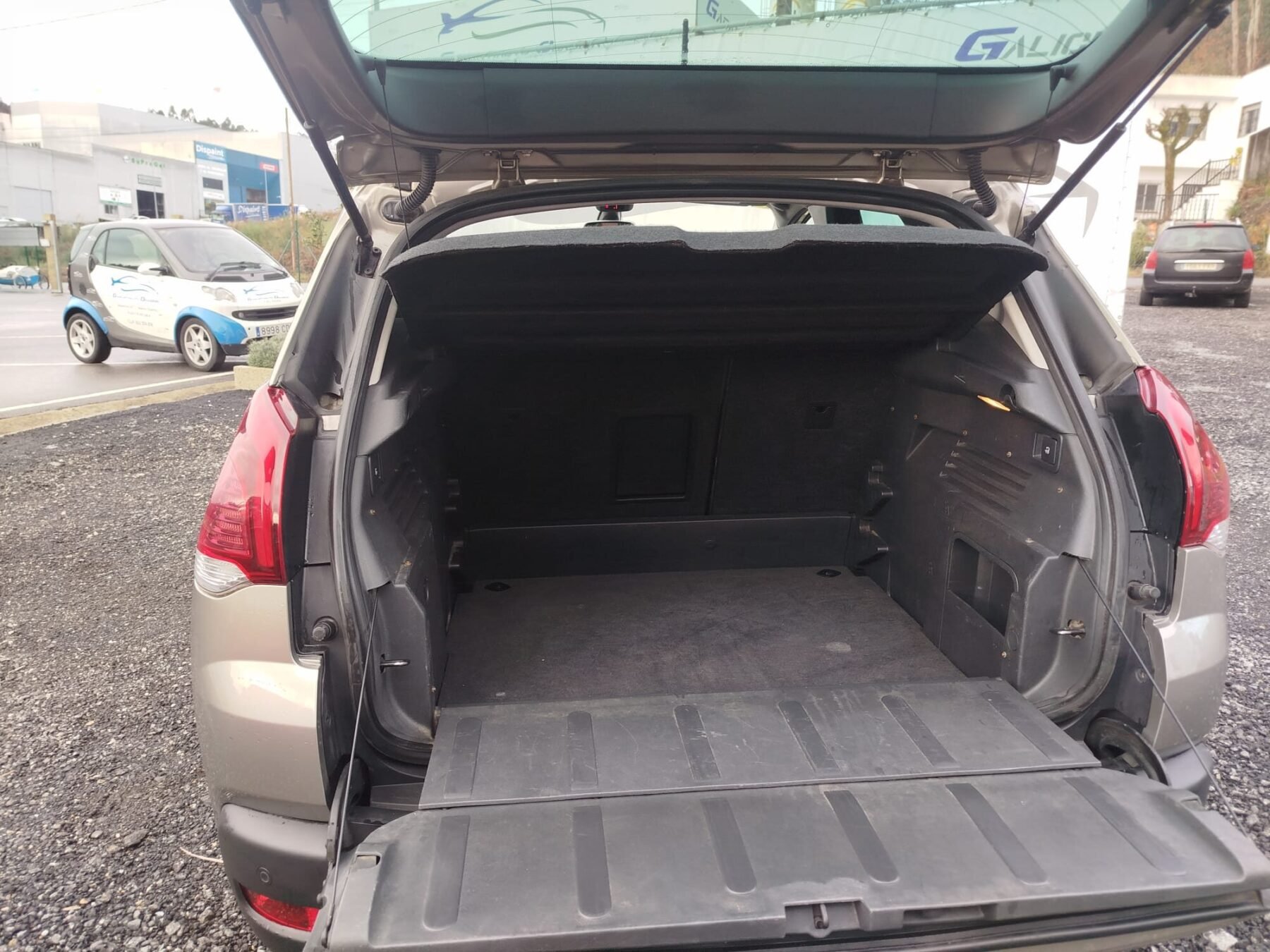 PEUGEOT 3008 1.6 HDI STYLE