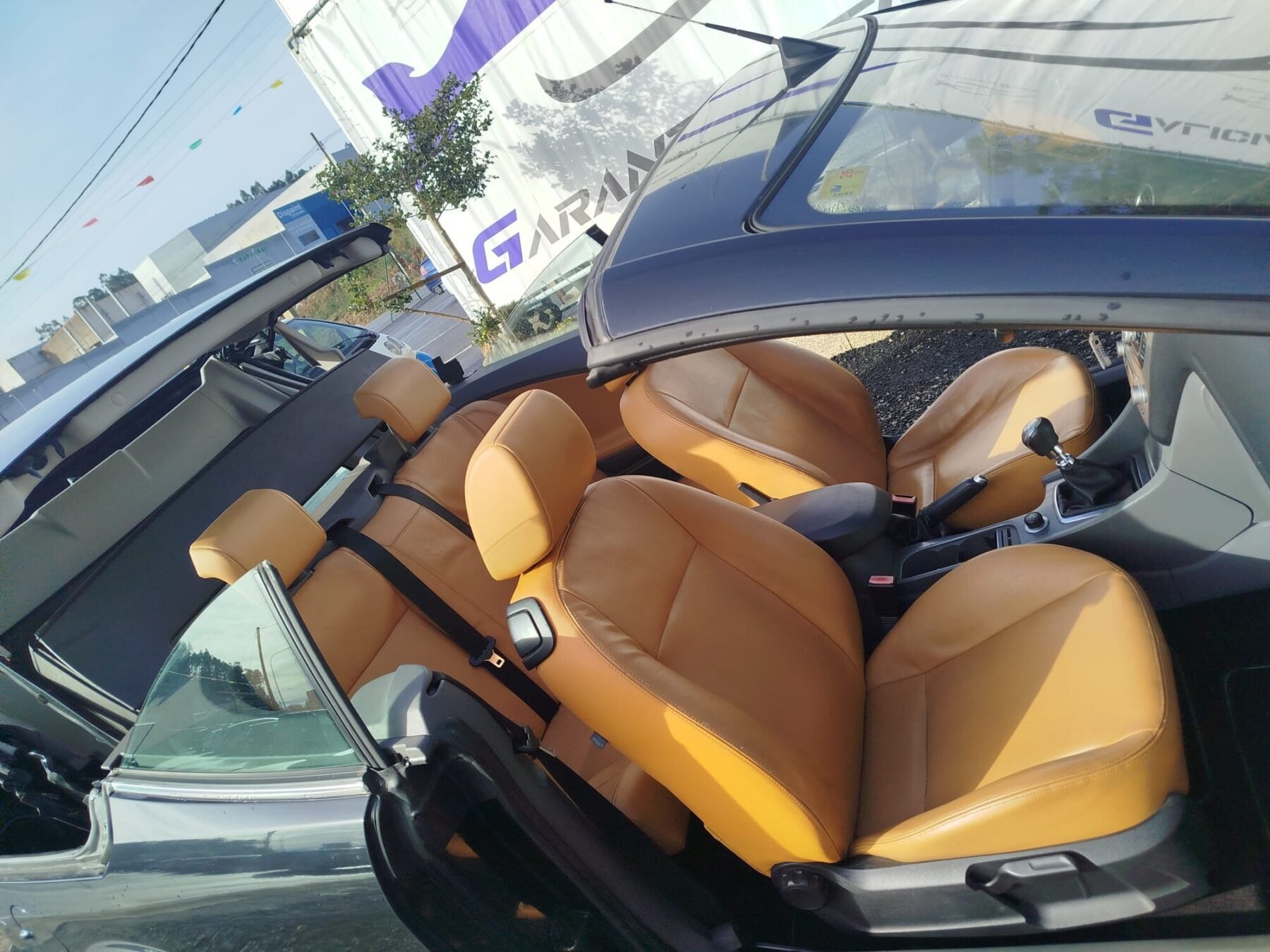 FORD FOCUS CABRIOLET 2.0 PININFARINA CABRIOLET