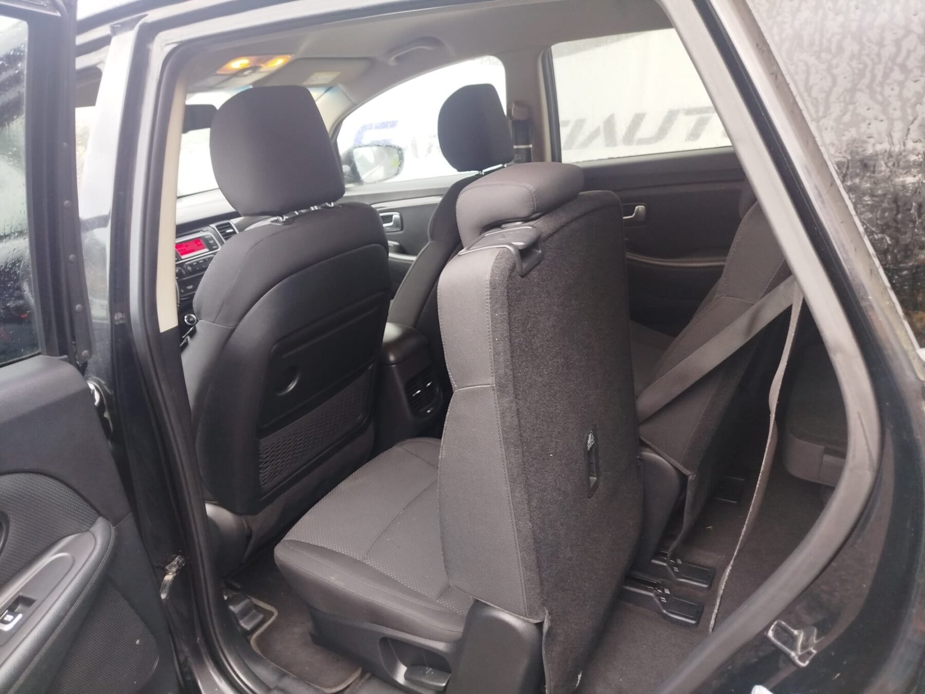 KIA CARENS 1.6 GDI CONCEPT 