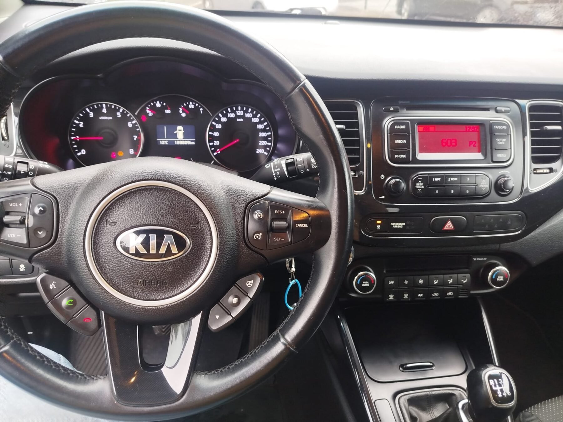 KIA CARENS 1.6 GDI CONCEPT 